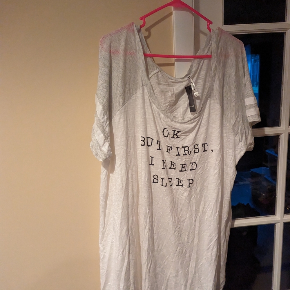 Torrid size 4  sleep shirt